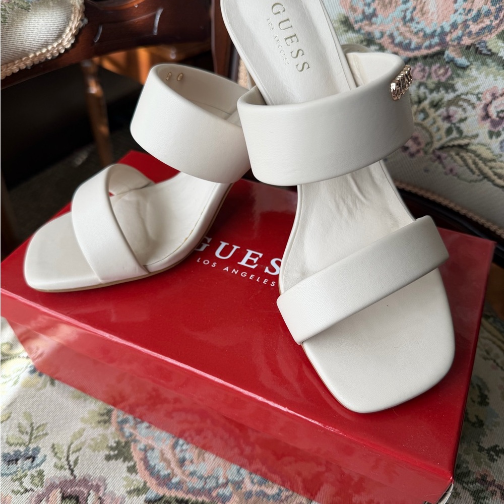 Guess Women's Cheree Sandals Size 7.5 Very Good Condition. Color : Nude